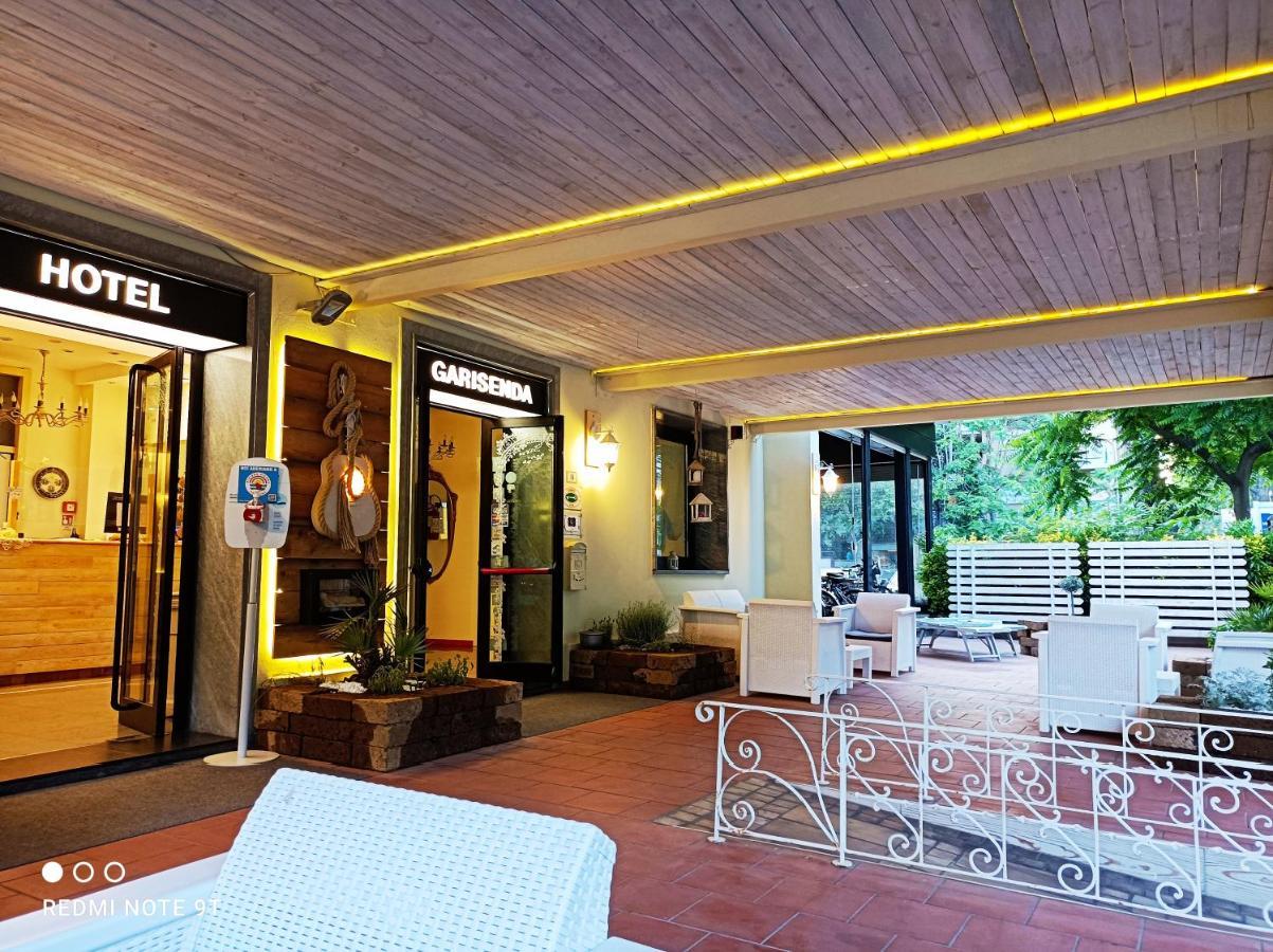 Hotel Garisenda B&B - In Centro A Riccione - Zewnętrze zdjęcie