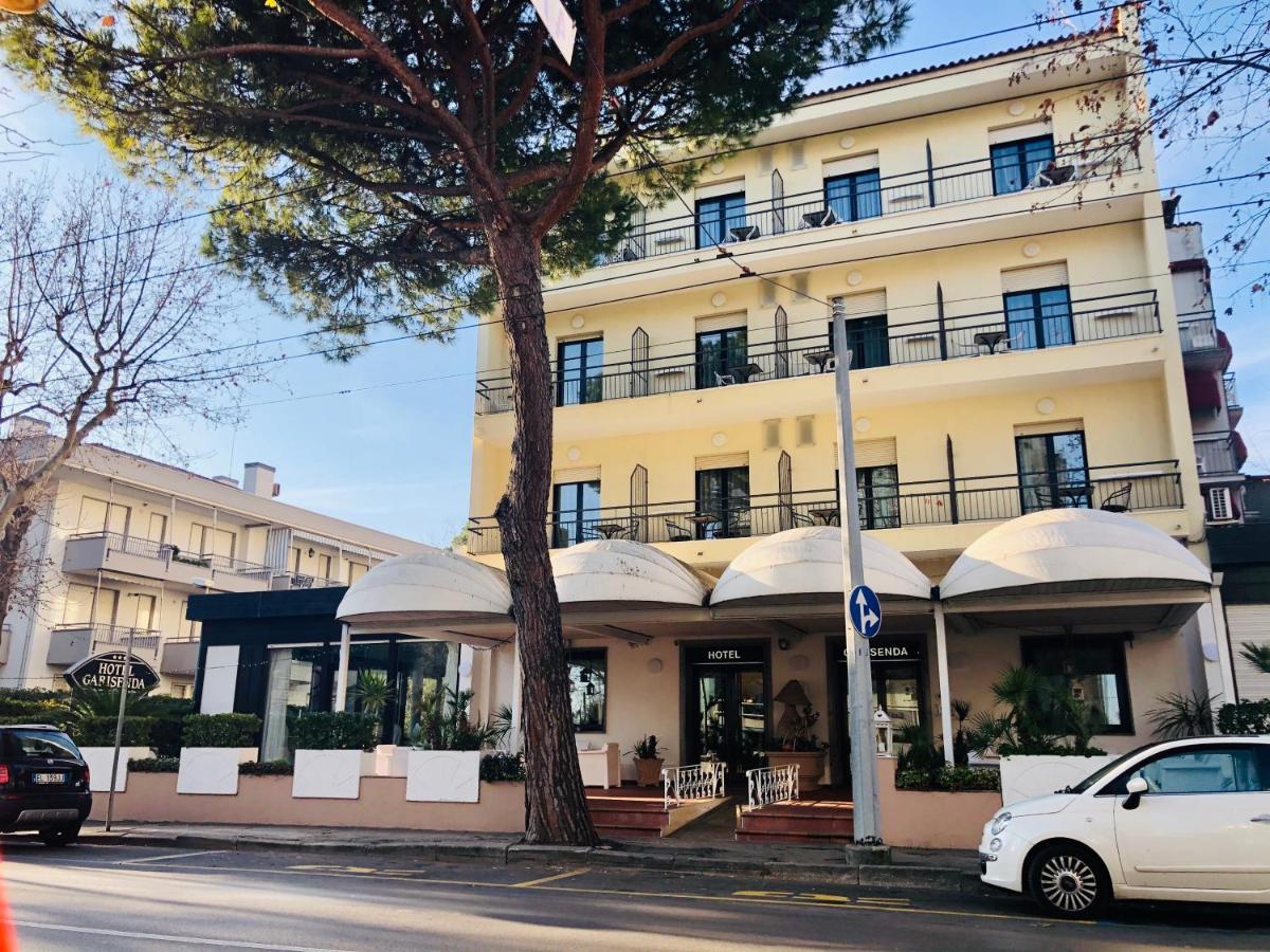 Hotel Garisenda B&B - In Centro A Riccione - Zewnętrze zdjęcie